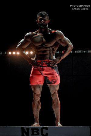 MEN'S PHYSIQUE